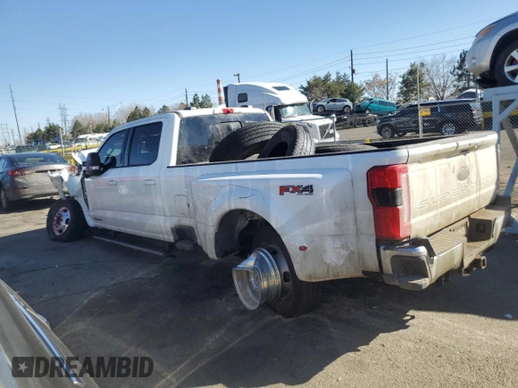 2024 Ford F-350 XL z VIN 1FT8W3DM3REE71074, wystawiony jako Copart lot #47314135 z przebiegiem 24 427 mil mil oraz Szkoda całkowita • Salvage title. Historia ofert i sprzedaży dostępna na DreamBid. Obrazek 2.