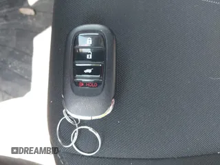 2024 Honda Civic LX z VIN 19XFL2H57RE021316, wystawiony jako IAAI lot #42031580 z przebiegiem 18 598 mil mil oraz . Historia ofert i sprzedaży dostępna na DreamBid. Obrazek 11.