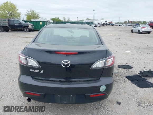 2010 Mazda 3 i Sport with VIN JM1BL1SG9A1216375, listed as a IAAI auction lot 42072138 with Not Provided miles and . Bid and sale history available at carsss.com. Image 17.