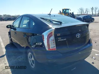 2014 Toyota Prius Four with VIN JTDKN3DU3E1775354, listed as a IAAI auction lot 41880808 with 133,086 mi miles. Bid and sale history available at carsss.com. Image 3.
