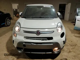 2014 FIAT 500L Trekking with VIN ZFBCFADH0EZ004363, listed as a Copart auction lot 43640755 with 156,416 mi miles and Salvage Title. Bid and sale history available at DreamBid. Image 5.