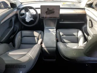 2023 Tesla Model 3 z VIN 5YJ3E1EA6PF546643, wystawiony jako Copart lot #49953555 z przebiegiem 29 549 mil mil oraz Szkoda całkowita • Salvage title. Historia ofert i sprzedaży dostępna na DreamBid. Obrazek 8.