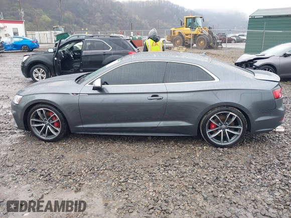 2018 Audi S5 Prestige z VIN WAUR4AF54JA040952, wystawiony jako IAAI lot #41999272 z przebiegiem 57 983 mil mil oraz . Historia ofert i sprzedaży dostępna na DreamBid. Obrazek 14.