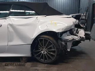 2019 Mercedes-Benz E 53 AMG with VIN WDD1K6BBXKF098282, listed as a IAAI auction lot 41482524 with 29,505 mi miles and . Bid and sale history available at DreamBid. Image 19.