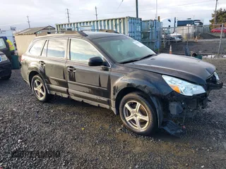 2013 Subaru Outback Premium z VIN 4S4BRBHC4D3228950, wystawiony jako IAAI lot #41205208 z przebiegiem 155 411 mil mil oraz . Historia ofert i sprzedaży dostępna na DreamBid. Obrazek 1.