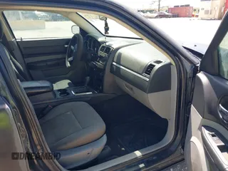 2008 Dodge Charger with VIN 2B3KA43G28H205379, listed as a IAAI auction lot 41917163 with 267,296 mi miles and . Bid and sale history available at carsss.com. Image 5.