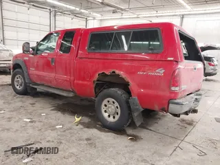 2005 Ford F-250 XL с VIN 1FTSX21P35EA21043, выставлен на аукционе IAAI как лот 41348530 с пробегом 133 202 миль миль и . История ставок и продаж доступна на DreamBid. Изображение 3.