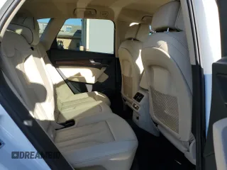 2024 Audi Q5 S line Premium with VIN WA1G2AFY0R2101708, listed as a Copart auction lot 44791195 with 7,088 mi miles and Salvage title. Bid and sale history available at DreamBid. Image 10.