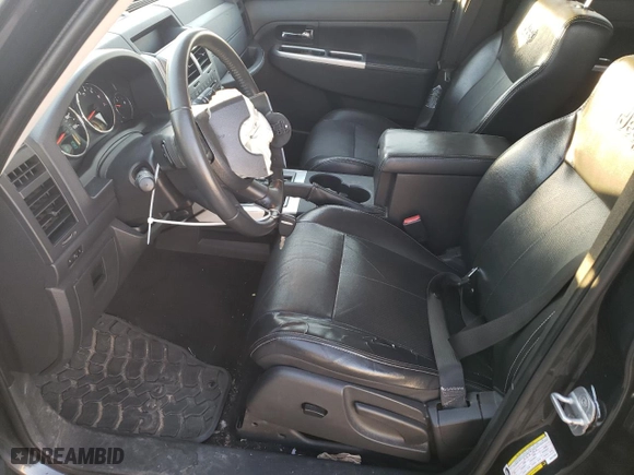 2010 Jeep Liberty Limited with VIN 1J4PN5GK6AW177567, listed as a Copart auction lot 44125955 with 114,717 mi miles and Salvage Title. Bid and sale history available at carsss.com. Image 7.