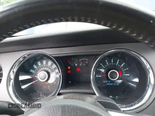 2013 Ford Mustang V6 with VIN 1ZVBP8AM7D5228491, listed as a IAAI auction lot 42209129 with 146,461 mi miles and . Bid and sale history available at DreamBid. Image 7.