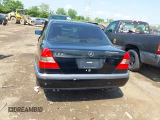 1997 Mercedes-Benz C z VIN WDBHA23E7VF501943, wystawiony jako IAAI lot #42275734 z przebiegiem Nie podano mil oraz . Historia ofert i sprzedaży dostępna na DreamBid. Obrazek 16.