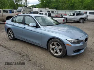 2013 BMW 3 Series 328i xDrive z VIN WBA3B3C53DF541561, wystawiony jako Copart lot #56540965 z przebiegiem 124 840 mil mil oraz Szkoda całkowita • Salvage title. Historia ofert i sprzedaży dostępna na DreamBid. Obrazek 4.