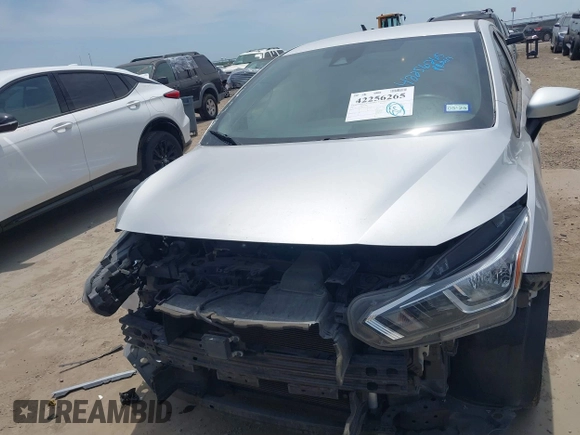 2021 Nissan Versa SV z VIN 3N1CN8EV4ML815301, wystawiony jako IAAI lot #42256265 z przebiegiem 83 632 mil mil oraz . Historia ofert i sprzedaży dostępna na DreamBid. Obrazek 13.