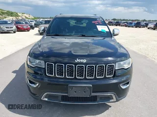 2017 Jeep Grand Cherokee Limited with VIN 1C4RJEBG8HC633898, listed as a IAAI auction lot 42361986 with 175,858 mi miles and . Bid and sale history available at DreamBid. Image 12.