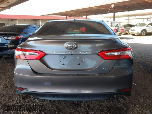 2020 Toyota Camry LE with VIN 4T1C11AK6LU919672, listed as a IAAI auction lot 41726103 with 66,367 mi miles. Bid and sale history available at carsss.com. Image 17.