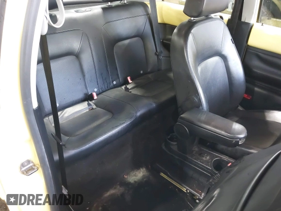 2009 Volkswagen Beetle S with VIN 3VWPW31C59M518927, listed as a IAAI auction lot 42126615 with 147,438 mi miles and . Bid and sale history available at DreamBid. Image 8.