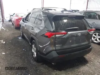 2023 Toyota RAV4 XLE with VIN 2T3P1RFV4PC340763, listed as a IAAI auction lot 41921939 with 41,406 mi miles. Bid and sale history available at carsss.com. Image 3.