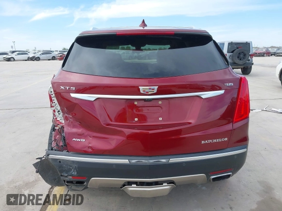 2017 Cadillac XT5 Platinum AWD with VIN 1GYKNFRS9HZ126747, listed as a IAAI auction lot 41810902 with 106,507 mi miles. Bid and sale history available at carsss.com. Image 17.