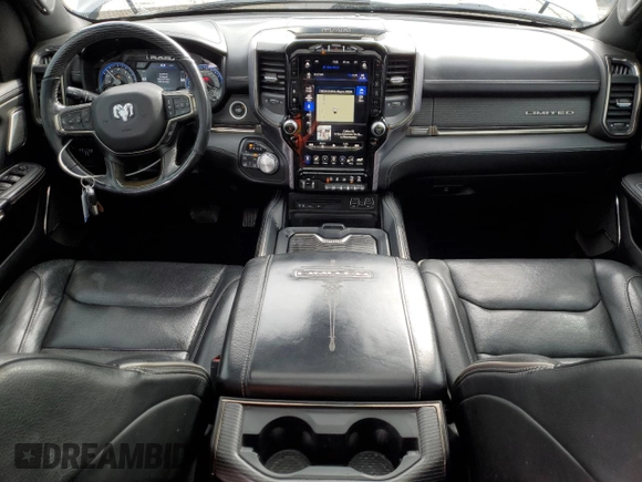 2019 Ram 1500 Limited z VIN 1C6SRFHT4KN561850, wystawiony jako Copart lot #51494425 z przebiegiem 74 897 mil mil oraz Szkoda całkowita • Salvage title. Historia ofert i sprzedaży dostępna na DreamBid. Obrazek 8.