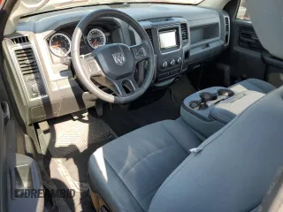 2015 Ram 1500 Express z VIN 3C6JR6AG5FG540061, wystawiony jako Copart lot #54555365 z przebiegiem 70 514 mil mil oraz Nie do naprawy • Non repairable. Historia ofert i sprzedaży dostępna na DreamBid. Obrazek 8.
