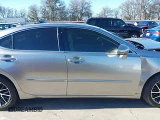 2016 Lexus ES with VIN 58ABK1GG8GU032522, listed as a IAAI auction lot 41666584 with 60,416 mi miles and . Bid and sale history available at carsss.com. Image 14.
