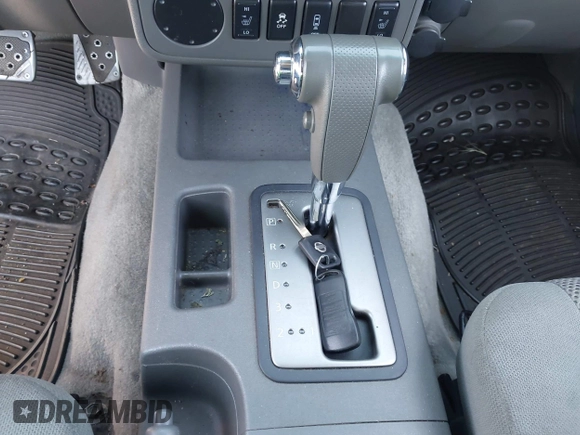 2015 Nissan Frontier SV with VIN 1N6AD0FR6FN750266, listed as a IAAI auction lot 42407458 with 169,951 mi miles and . Bid and sale history available at DreamBid. Image 11.