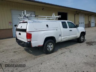 2017 Toyota Tacoma SR with VIN 5TFRX5GN0HX087225, listed as a Copart auction lot 58843135 with 207,648 mi miles and Clean title. Bid and sale history available at DreamBid. Image 3.