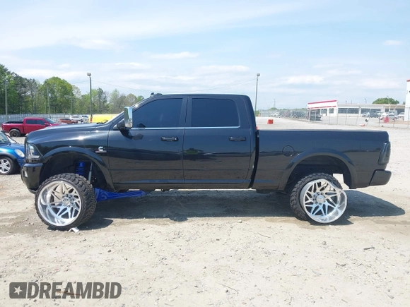 2015 Ram 2500 Laramie с VIN 3C6UR5FL1FG697518, выставлен на аукционе IAAI как лот 42011674 с пробегом 154 287 миль миль и . История ставок и продаж доступна на DreamBid. Изображение 14.