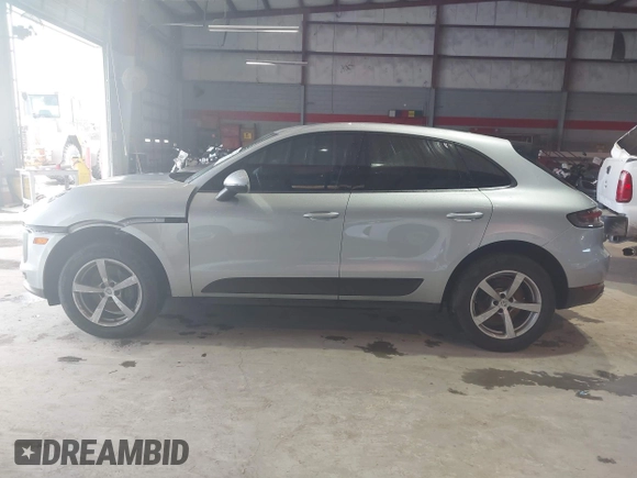 2021 Porsche Macan with VIN WP1AA2A51MLB11926, listed as a IAAI auction lot 42248939 with 72,676 mi miles and . Bid and sale history available at DreamBid. Image 14.