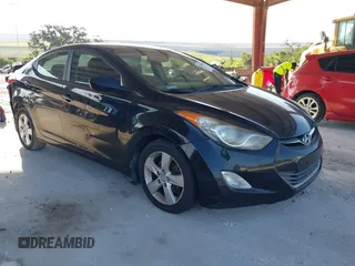 2013 Hyundai Elantra GLS z VIN 5NPDH4AEXDH179071, wystawiony jako IAAI lot #42359086 z przebiegiem 178 161 mil mil oraz . Historia ofert i sprzedaży dostępna na DreamBid. Obrazek 1.