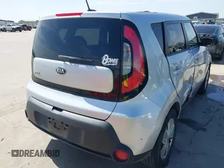 2014 Kia Soul with VIN KNDJN2A22E7738768, listed as a IAAI auction lot 41728768 with 70,013 mi miles. Bid and sale history available at carsss.com. Image 4.