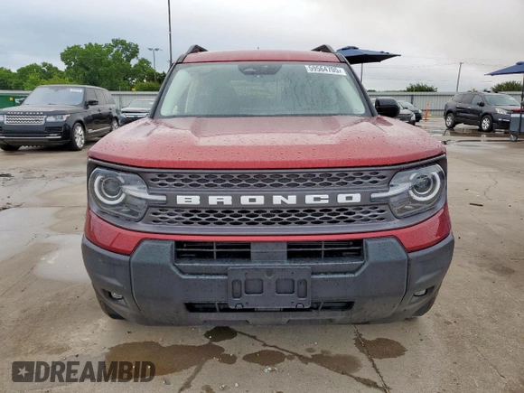 2025 Ford Bronco Sport Big Bend with VIN 3FMCR9BN8SRE50686, listed as a Copart auction lot 59564705 with 689 mi miles and Salvage title. Bid and sale history available at DreamBid. Image 5.