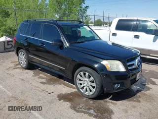 2012 Mercedes-Benz GLK 350 z VIN WDCGG8HB9CF797133, wystawiony jako IAAI lot #42162128 z przebiegiem 227 972 mil mil oraz . Historia ofert i sprzedaży dostępna na DreamBid. Obrazek 1.