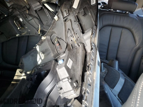 2019 BMW X5 xDrive40i with VIN 5UXCR6C5XKLL05938, listed as a Copart auction lot 38345323 with 33,265 mi miles. Bid and sale history available at carsss.com. Image 10.