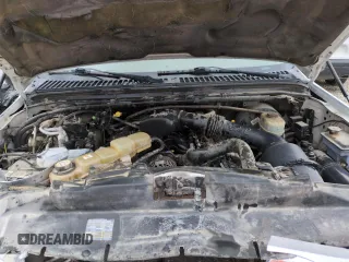 2004 Ford Excursion Special Serv with VIN 1FMNU41L04EB33694, listed as a Copart auction lot 55959735 with 183,692 mi miles and Salvage title. Bid and sale history available at DreamBid. Image 11.