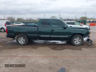 2004 Chevrolet Silverado 1500 Work Truck with VIN 2GCEC19T941193338, listed as a IAAI auction lot 41904989 with 147,616 mi miles. Bid and sale history available at carsss.com. Image 13.