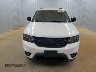 2019 Dodge Journey SE with VIN 3C4PDCBG2KT873270, listed as a Copart auction lot 49467165 with 123,325 mi miles and Clean Title. Bid and sale history available at DreamBid. Image 5.