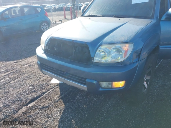 2004 Toyota 4Runner Limited with VIN JTEBU17R540038624, listed as a IAAI auction lot 41673240 with 293,925 mi miles. Bid and sale history available at carsss.com. Image 6.