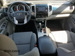 2014 Toyota Tacoma PreRunner with VIN 3TMJU4GN8EM160990, listed as a Copart auction lot 55619165 with 96,327 mi miles and Salvage Title. Bid and sale history available at DreamBid. Image 8.