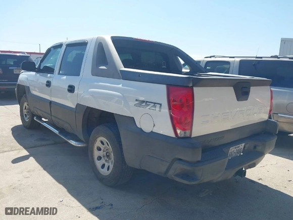 2005 Chevrolet Avalanche Z71 with VIN 3GNEK12Z75G183800, listed as a IAAI auction lot 41706053 with 16 mi miles. Bid and sale history available at carsss.com. Image 3.