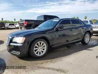 2013 Chrysler 300 Motown with VIN 2C3CCAAG2DH599043, listed as a Copart auction lot 84257884 with 181,039 mi miles and Clean Title. Bid and sale history available at carsss.com. Image 1.