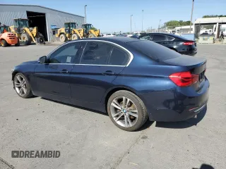 2016 BMW 3 Series 328d z VIN WBA8E5C5XGK388357, wystawiony jako Copart lot #55720974 z przebiegiem 194 778 mil mil oraz . Historia ofert i sprzedaży dostępna na DreamBid. Obrazek 2.