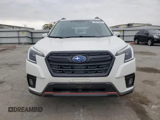 2022 Subaru Forester Sport with VIN JF2SKAJCXNH512313, listed as a Copart auction lot 42649425 with 27,452 mi miles and Salvage Title. Bid and sale history available at carsss.com. Image 5.