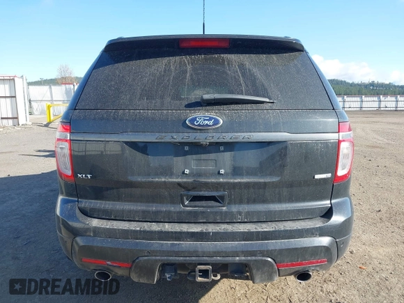 2015 Ford Explorer XLT with VIN 1FM5K8D83FGA85135, listed as a IAAI auction lot 41989232 with 149,493 mi miles. Bid and sale history available at carsss.com. Image 17.