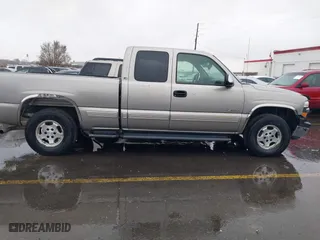 1999 Chevrolet Silverado 1500 LT with VIN 2GCEK19T1X1195916, listed as a IAAI auction lot 41740193 with 111,263 mi miles. Bid and sale history available at carsss.com. Image 14.