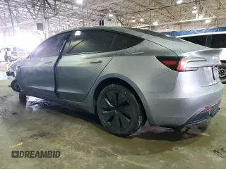 2025 Tesla Model 3 Long Range with VIN 5YJ3E1EA1SF925543, listed as a Copart auction lot 43796445 with 260 mi miles and Salvage Title. Bid and sale history available at DreamBid. Image 2.