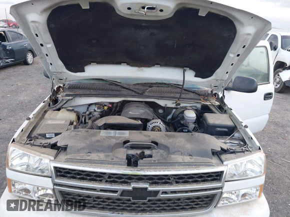 2007 Chevrolet Silverado 1500 LS with VIN 2GCEC13V371152170, listed as a IAAI auction lot 42143416 with 212,459 mi miles and . Bid and sale history available at DreamBid. Image 10.