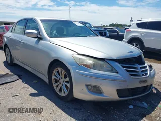 2013 Hyundai Genesis 3.8L z VIN KMHGC4DD3DU244360, wystawiony jako IAAI lot #42228003 z przebiegiem 114 914 mil mil oraz . Historia ofert i sprzedaży dostępna na DreamBid. Obrazek 1.