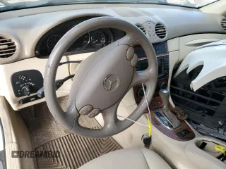 2008 Mercedes-Benz CLK 350 с VIN WDBTK56FX8F251132, выставлен на аукционе Copart как лот 87367514 с пробегом Не указан миль и Списание • Salvage title. История ставок и продаж доступна на DreamBid. Изображение 8.