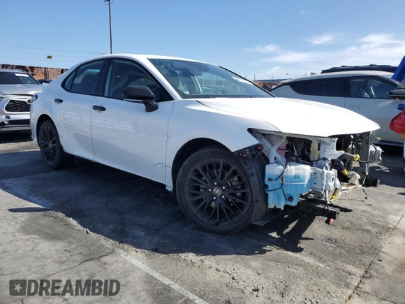 2022 Toyota Camry SE with VIN 4T1G11AK9NU031406, listed as a Copart auction lot 48429805 with 28,448 mi miles and Salvage Title. Bid and sale history available at carsss.com. Image 4.